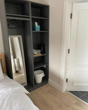 Ardeen House Rum i privatbostad *